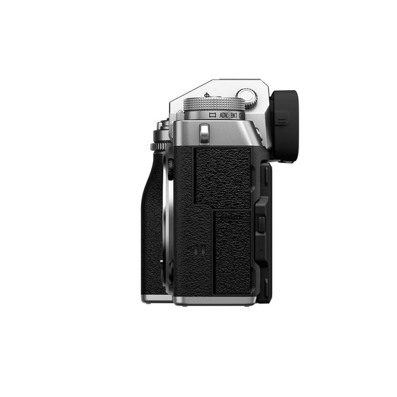 Fujifilm X-T5 + XF 16-80mm F4 OIS WR
