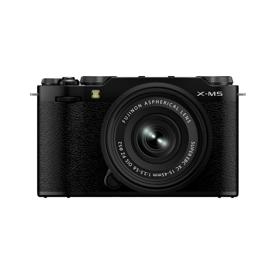 Fujifilm X-M5 + XC 15-45 mm Kit