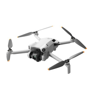 DJI Mini 4 Pro + DJI RC2 Fly More Combo Quadrokopter + Fernsteuerung m. Display