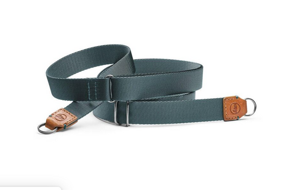Leica Trageriemen Cognac-Petrol  18568