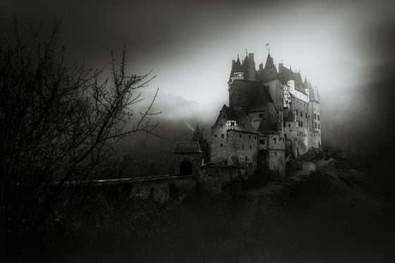 Zwischen Licht und Lavendel: Provence Afterwork Abend by Hannes König